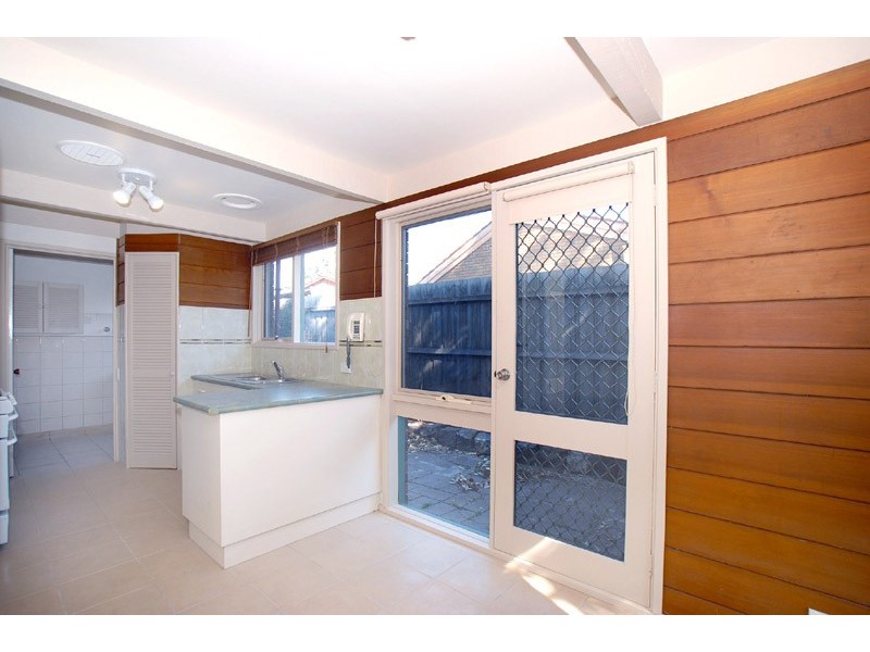 2 Kerrie Court, Springvale South VIC 3172