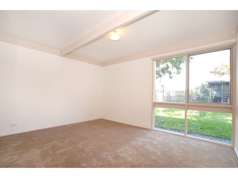 2 Kerrie Court, Springvale South VIC 3172