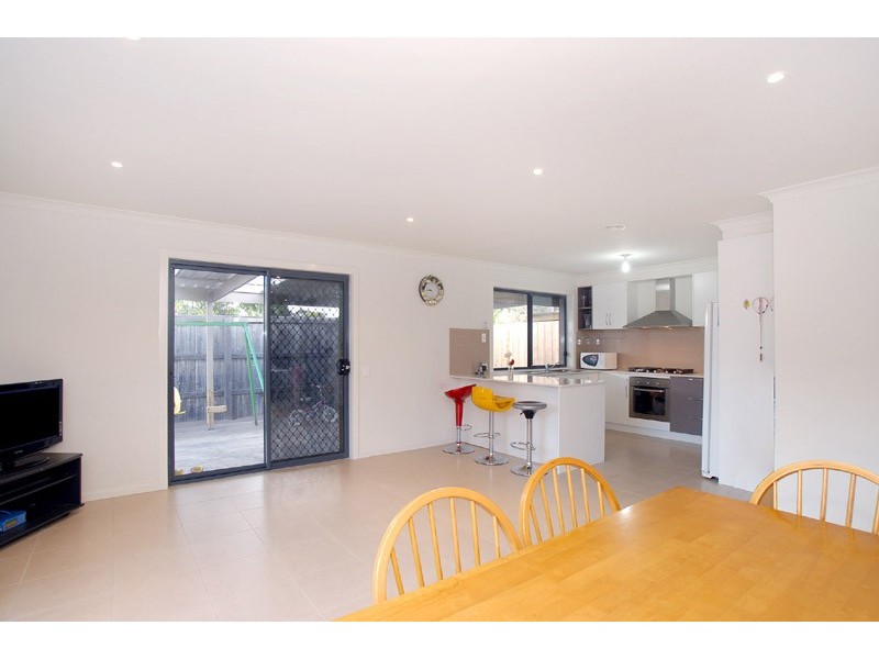 6/25 Davis Way, Springvale VIC 3171