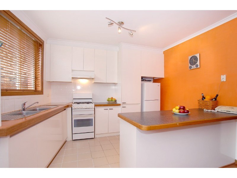 4/17 Leonard Avenue, Noble Park VIC 3174