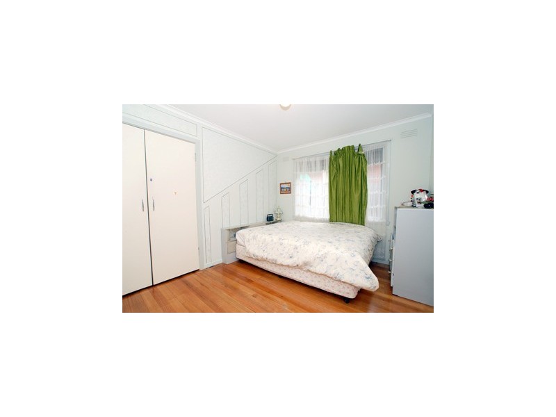 323 Corrigan Road, Keysborough VIC 3173