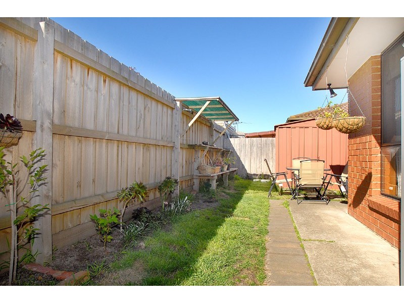 2/97 Buckley Street, Noble Park VIC 3174