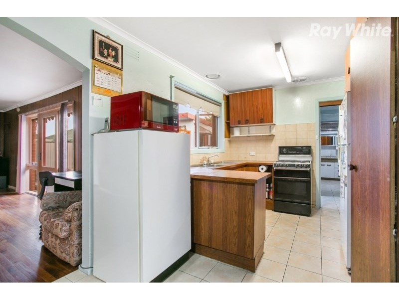 22 Regina Street, Springvale South VIC 3172