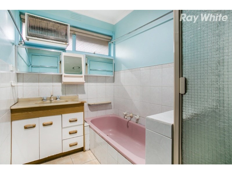 22 Regina Street, Springvale South VIC 3172