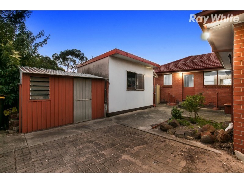 22 Regina Street, Springvale South VIC 3172