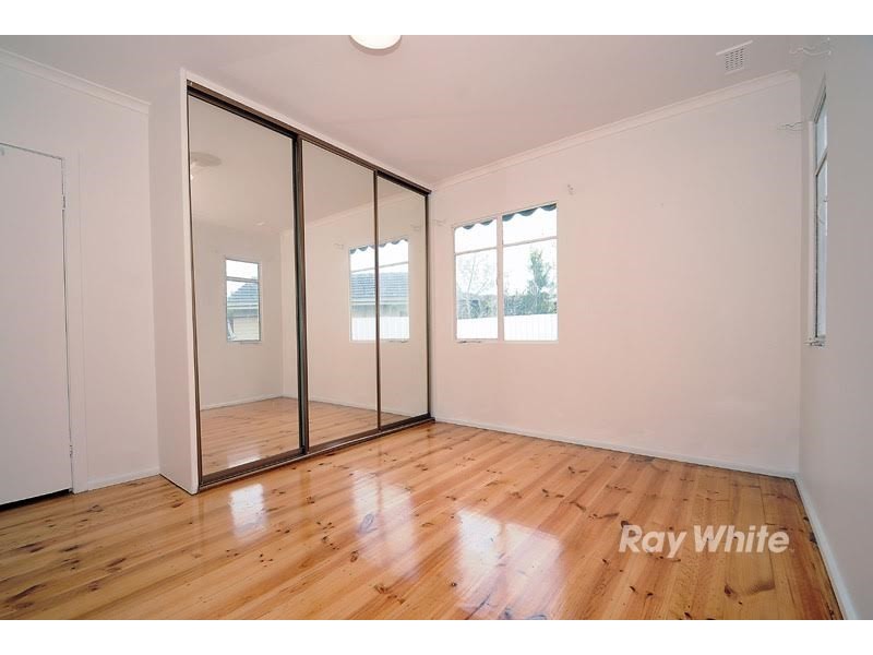 10 Prunus Grove, Doveton VIC 3177