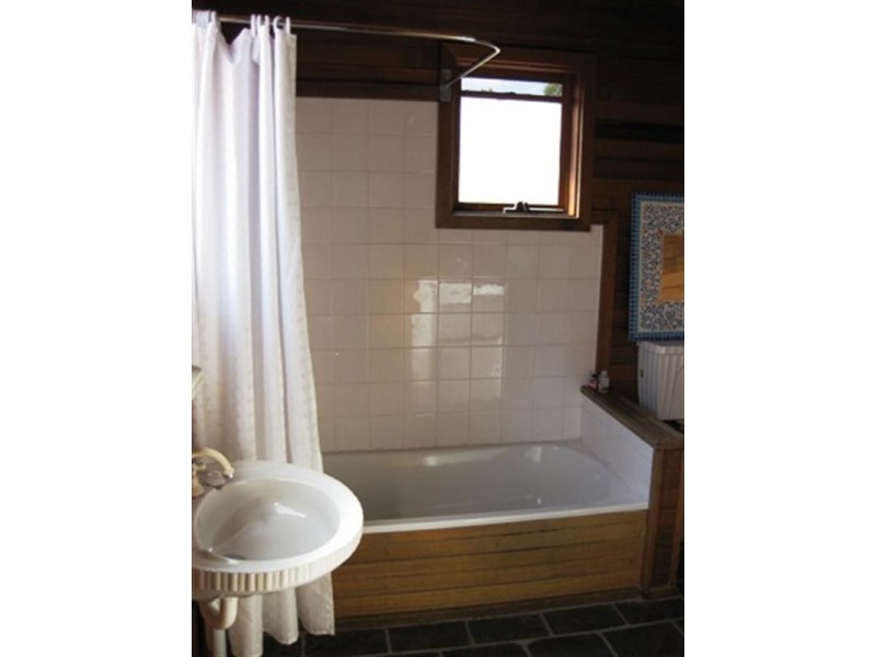 1105 Heatherton Road, Noble Park VIC 3174