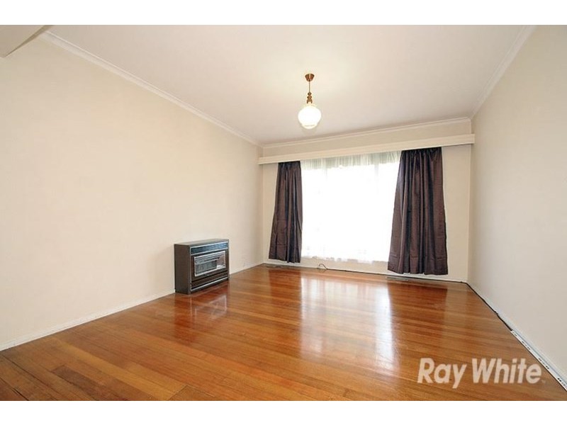 33 Sylvia Street, Dandenong North VIC 3175
