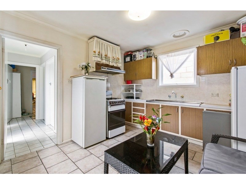 8 Jennifer Street, Noble Park North VIC 3174