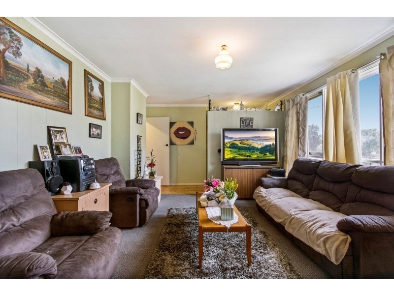 8 Jennifer Street, Noble Park North VIC 3174