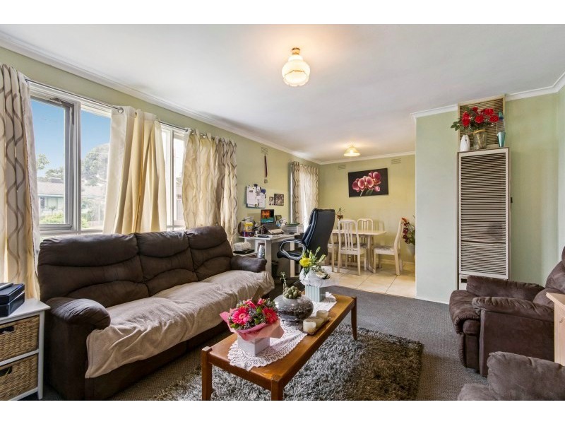 8 Jennifer Street, Noble Park North VIC 3174