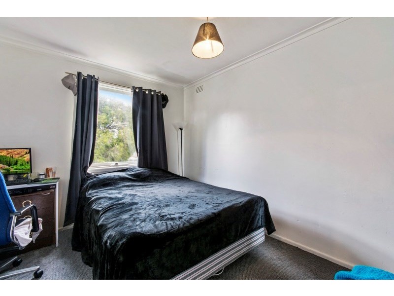 8 Jennifer Street, Noble Park North VIC 3174