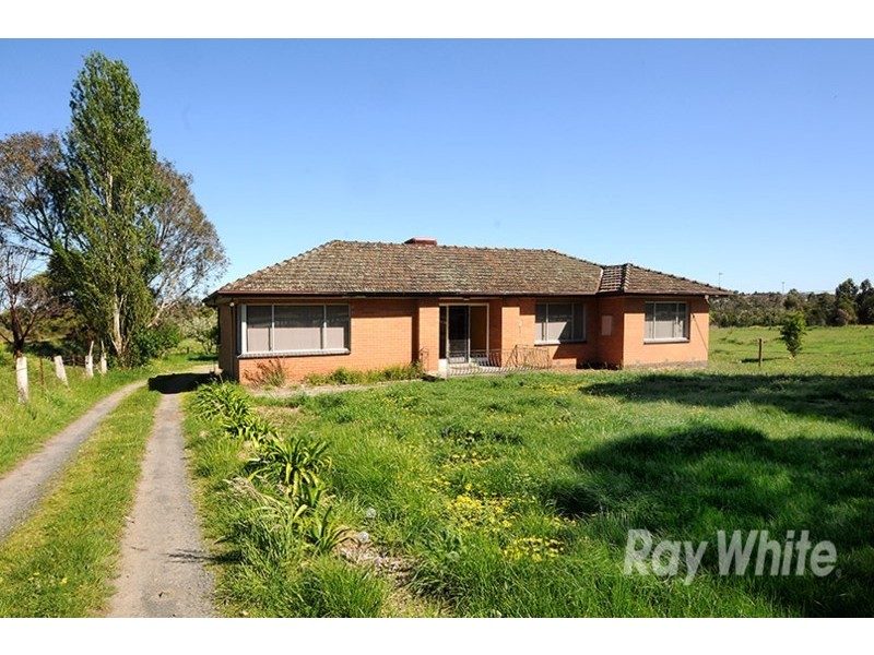 111 Belgrave Hallam Road, Hallam VIC 3803