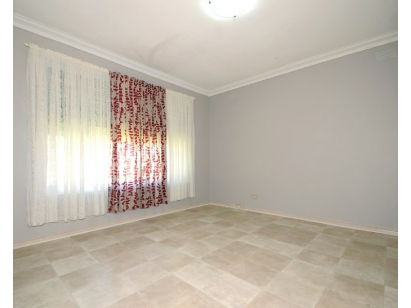 9 Peter Street, Springvale VIC 3171