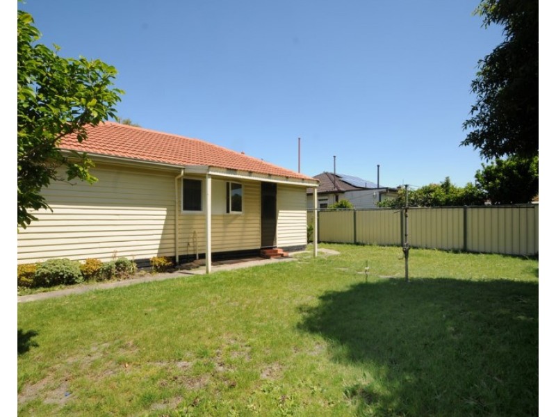 9 Peter Street, Springvale VIC 3171