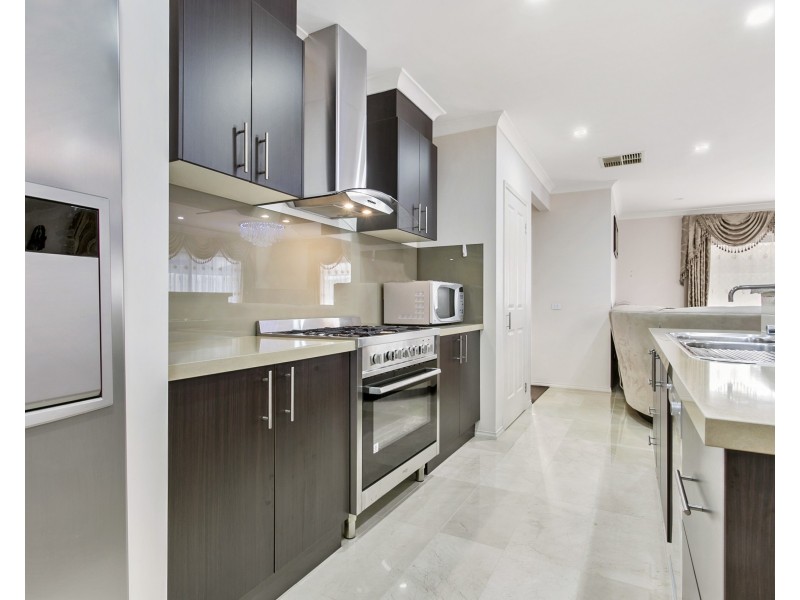 10 Kaimas Way, Dandenong VIC 3175