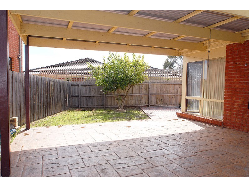 2 Leeson Place, Keysborough VIC 3173