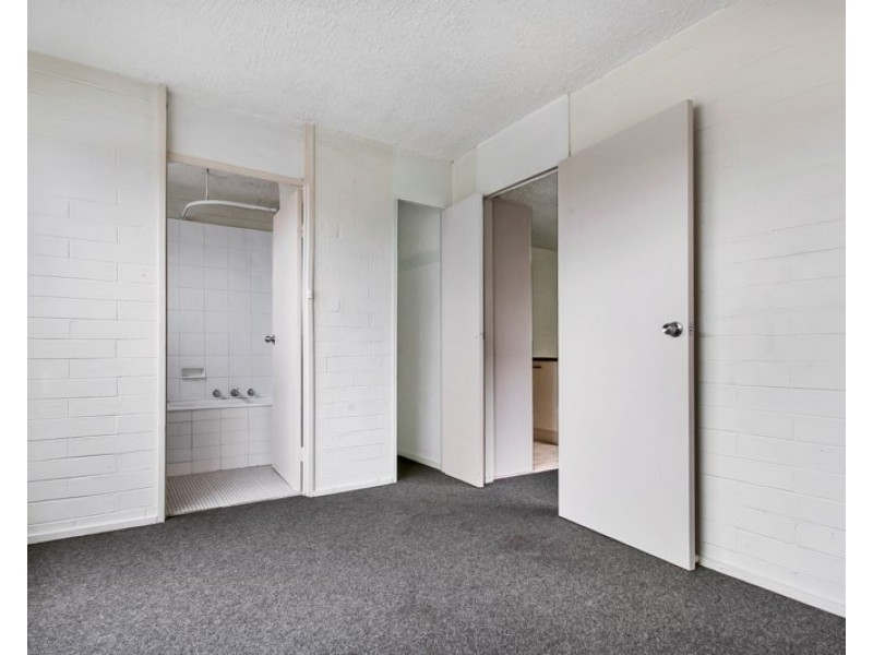 2/1 Somers Street, Noble Park VIC 3174