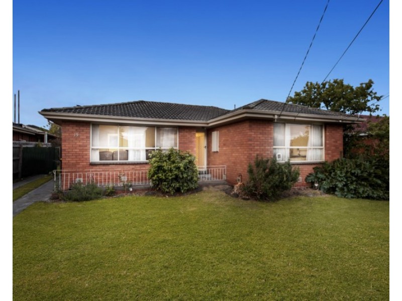 19 Edith Street, Noble Park VIC 3174