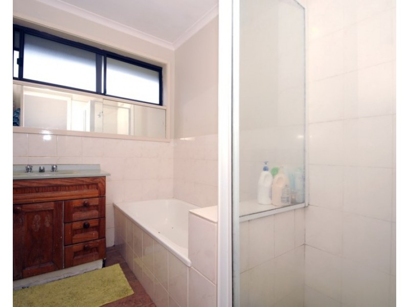 2/15 Allan Street, Noble Park VIC 3174