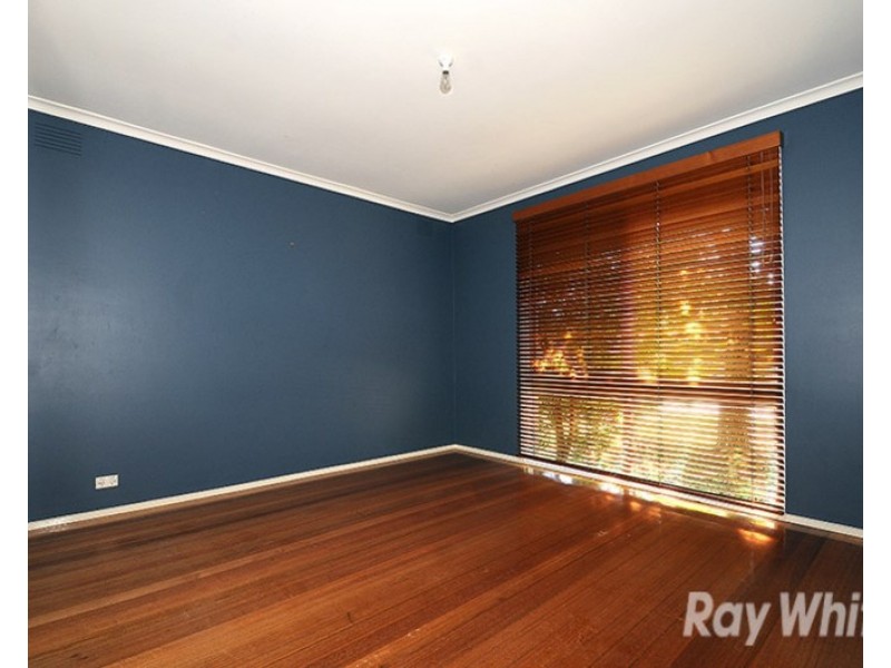 36 Albany Drive, Mulgrave VIC 3170