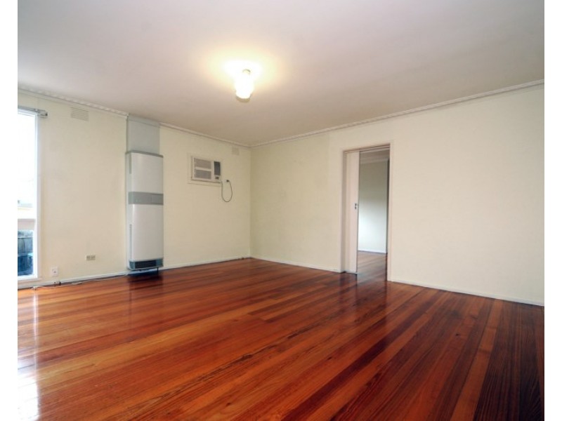 38 Jacksons Road, Noble Park North VIC 3174