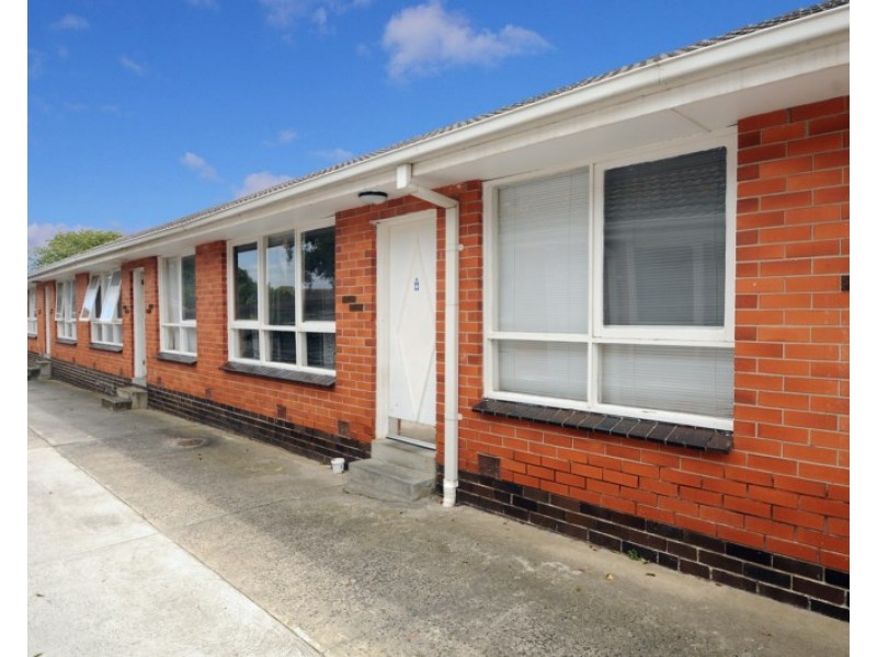 2/52 Gatcum Court, Noble Park VIC 3174