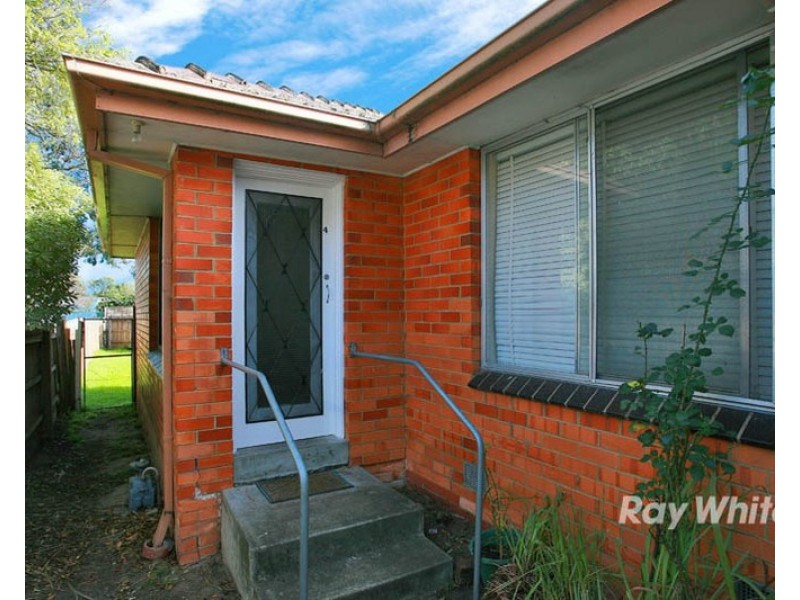 4/12 Kelvinside Road, Noble Park VIC 3174