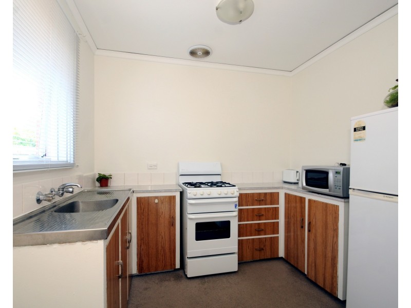 6/27 Ellt Crescent, Noble Park VIC 3174