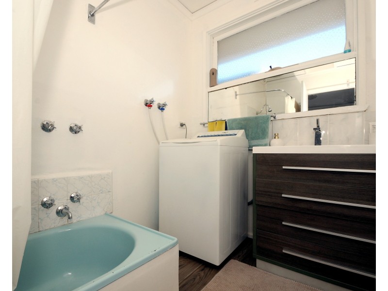 6/27 Ellt Crescent, Noble Park VIC 3174