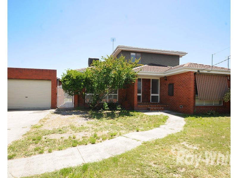 5 Burraneer Drive, Keysborough VIC 3173