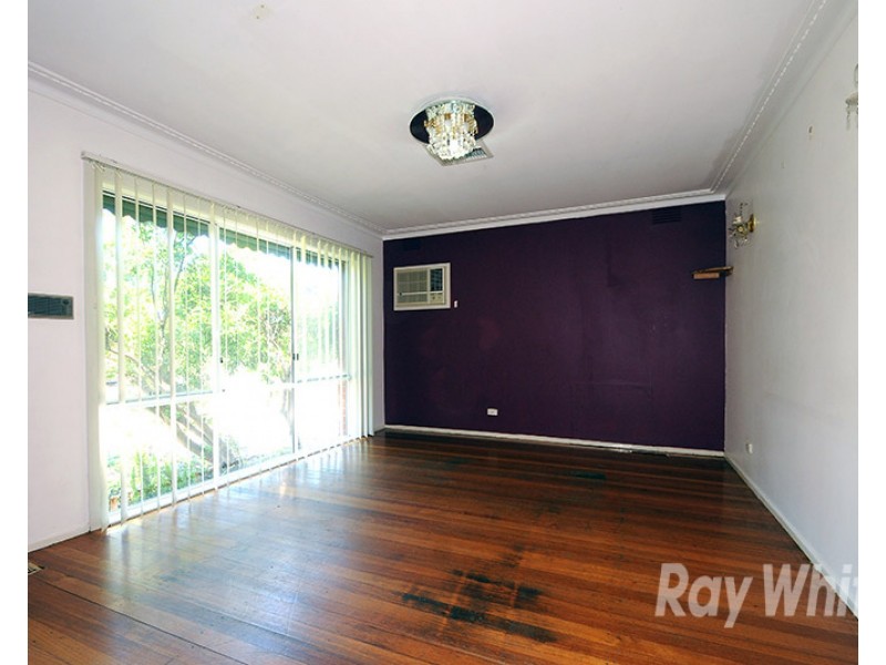 5 Burraneer Drive, Keysborough VIC 3173