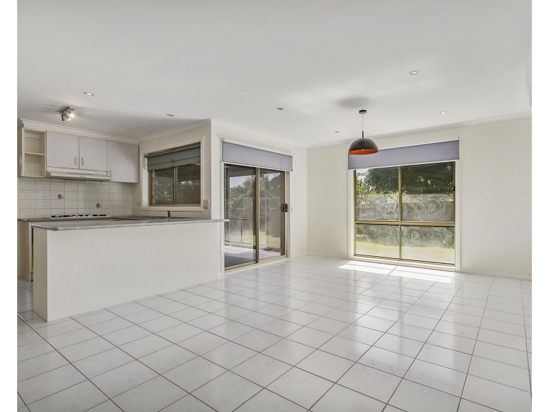 93 Hennessy Way, Dandenong North VIC 3175
