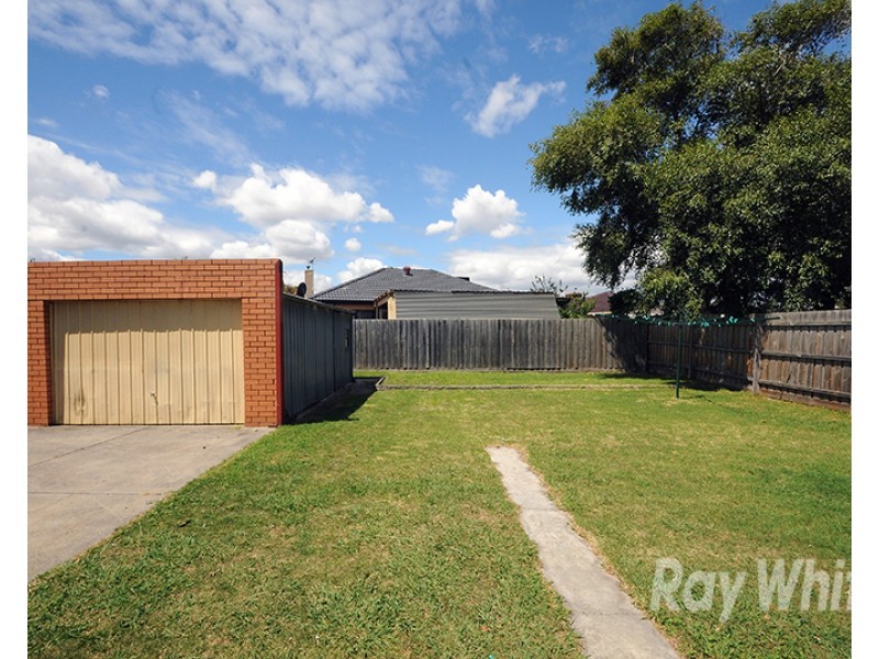 5 Grayling Crescent, Keysborough VIC 3173