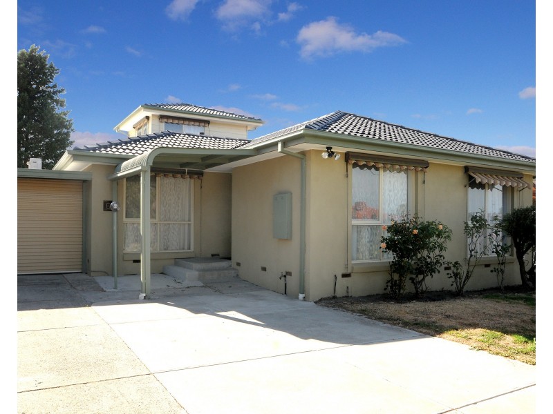 6 Kinloch Gardens, Endeavour Hills VIC 3802