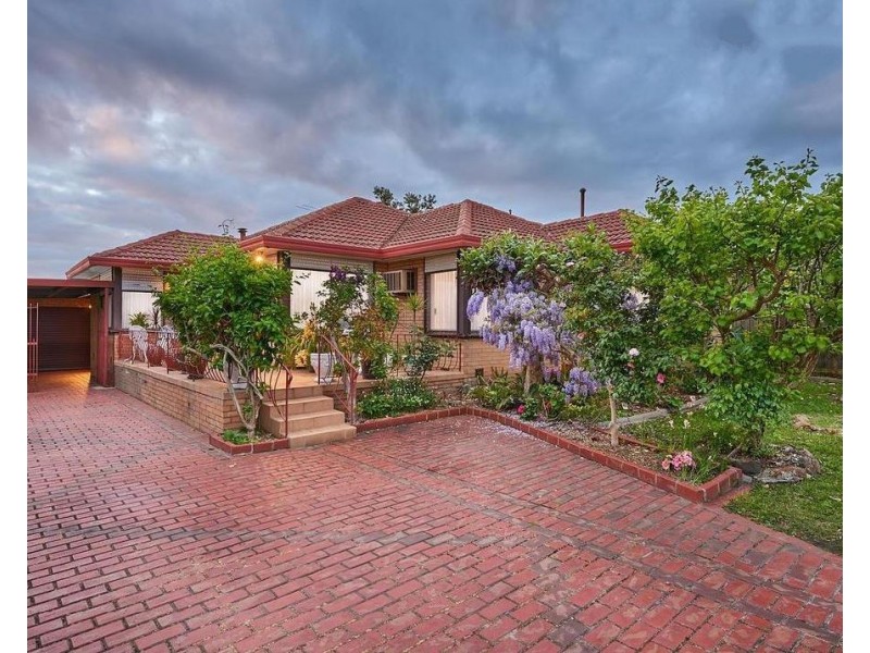 16 Bloomfield Road, Noble Park VIC 3174