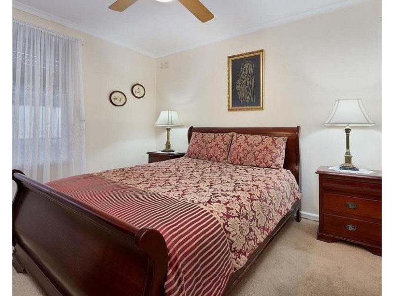 16 Bloomfield Road, Noble Park VIC 3174