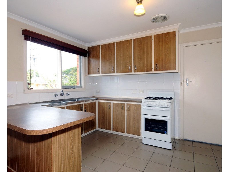 1/30 Lawn Road, Noble Park VIC 3174