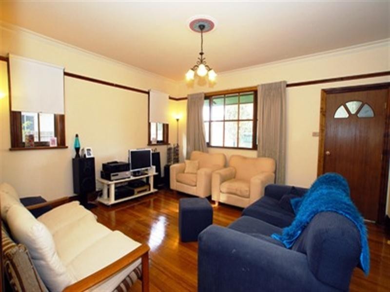 42 Ambrie Crescent, Noble Park VIC 3174