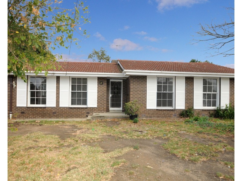 1/17 Carlisle Road, Hallam VIC 3803