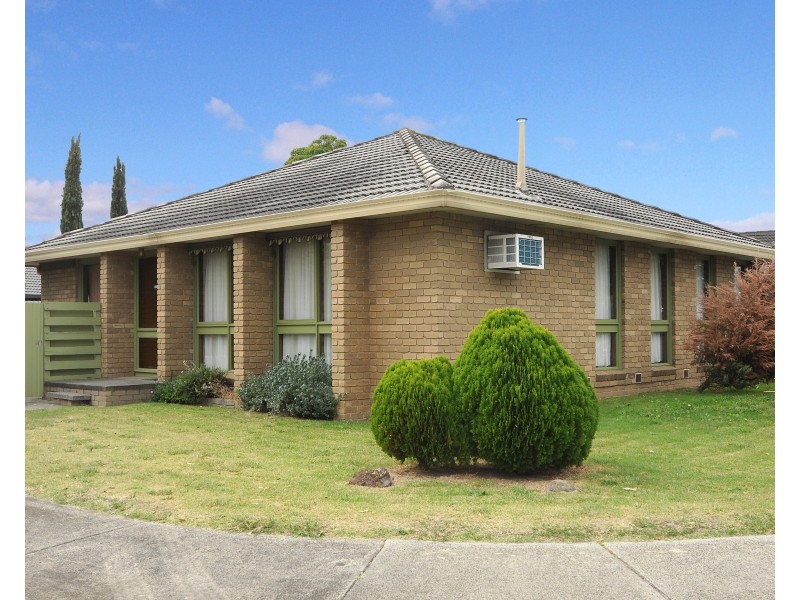 1 Garden Court, Keysborough VIC 3173