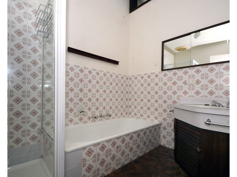 1 Garden Court, Keysborough VIC 3173