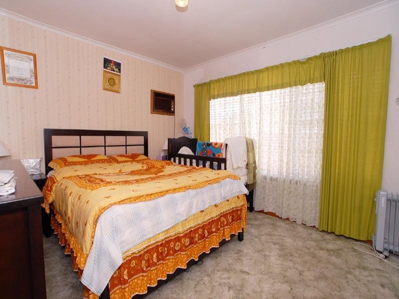 24 Walter Street, Noble Park VIC 3174