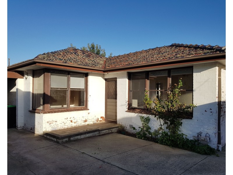 2/8 Agnes, Noble Park VIC 3174