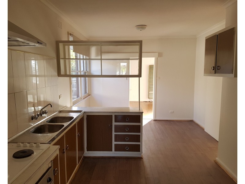 2/8 Agnes, Noble Park VIC 3174