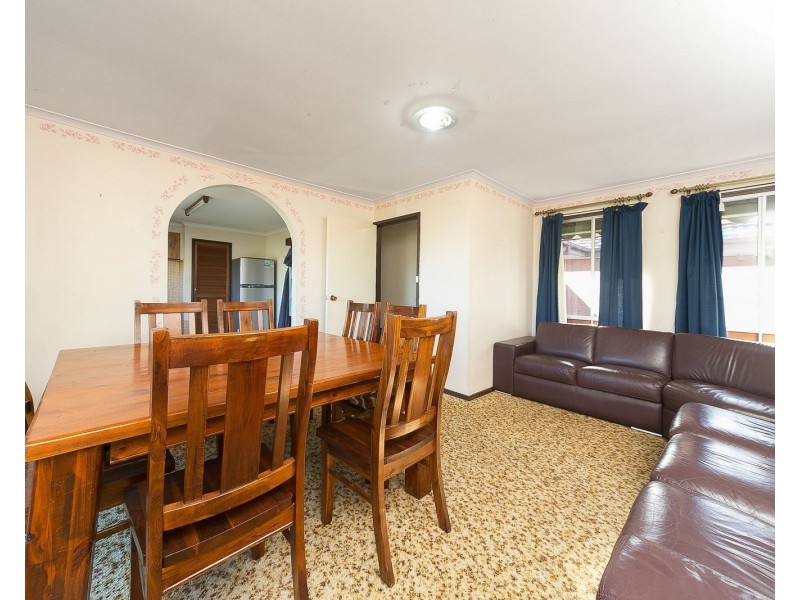 4/120 Kelvinside Road, Noble Park VIC 3174