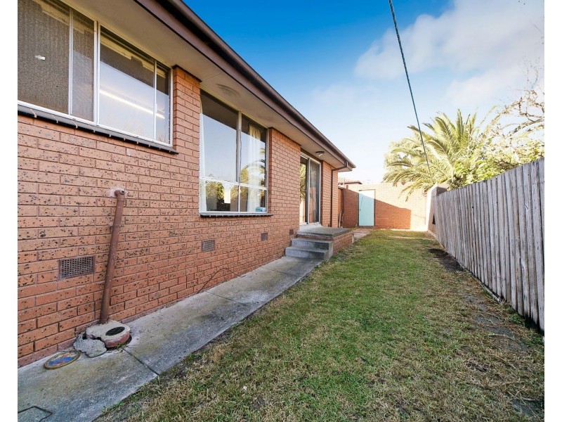 4/120 Kelvinside Road, Noble Park VIC 3174