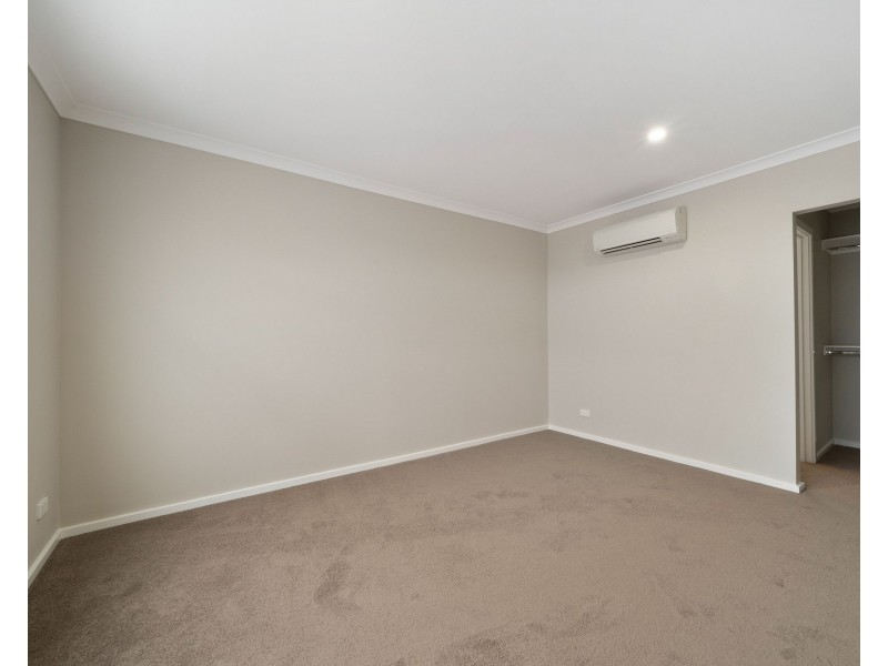 2/12 Masters Street, Dandenong VIC 3175