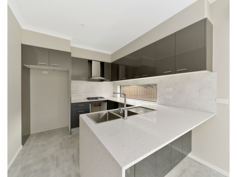 4/12 Masters Street, Dandenong VIC 3175