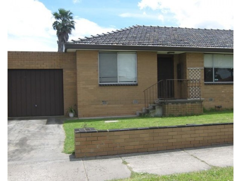 2/106 Noble Street, Noble Park VIC 3174